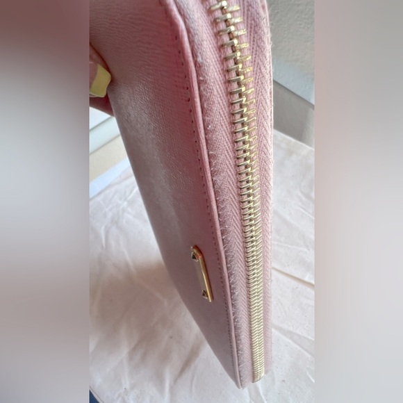 FENDI Soft Pink Long Continental Saffiano Leather Zip Card Coin Wallet - Picture 5 of 16